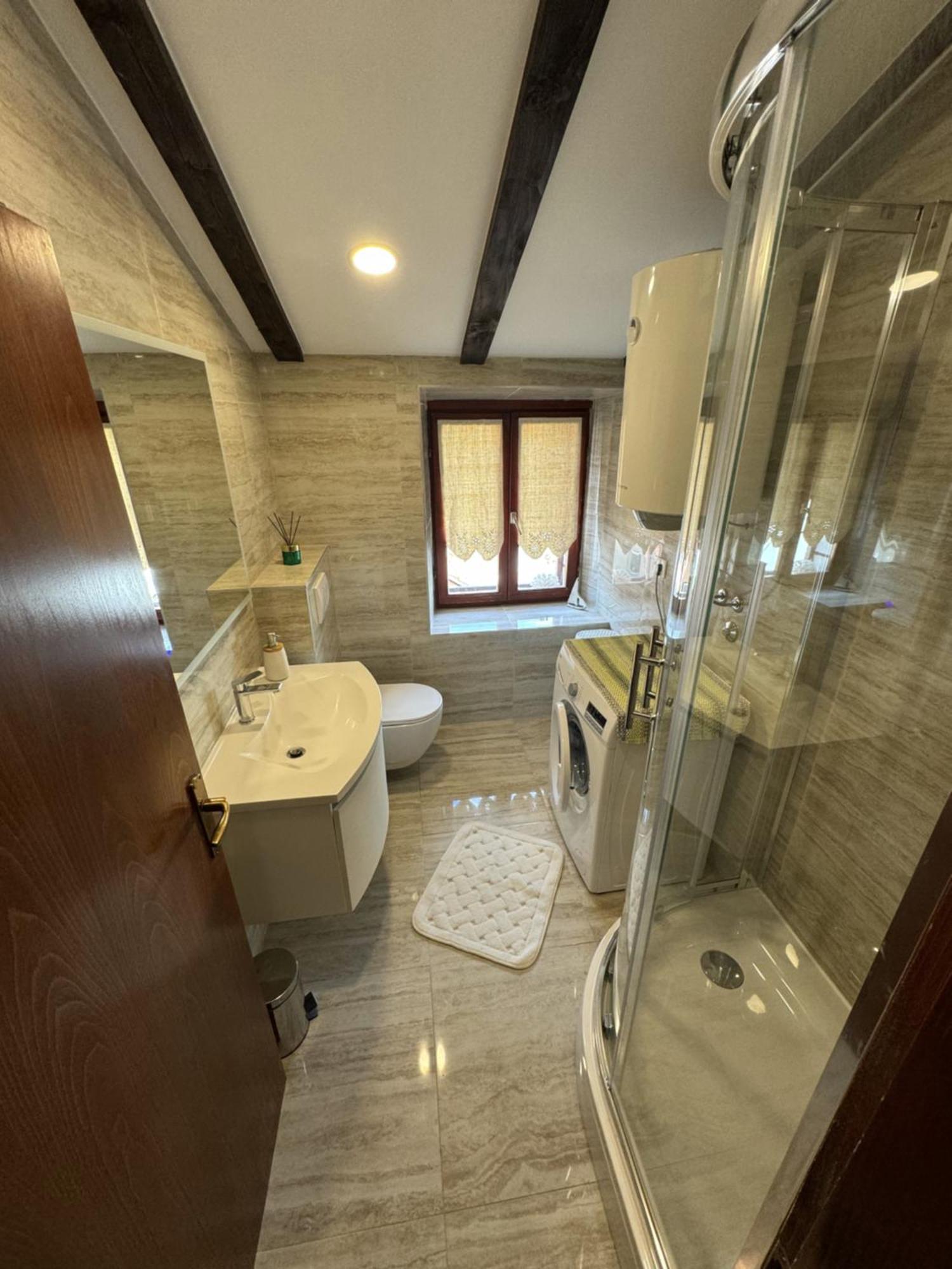 Royal Antique Apartment Сплит Екстериор снимка