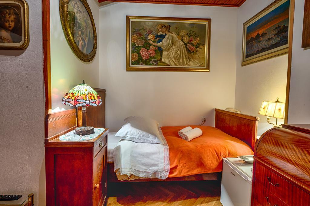 Royal Antique Apartment Сплит Екстериор снимка