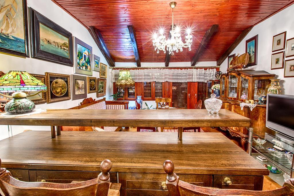 Royal Antique Apartment Сплит Екстериор снимка