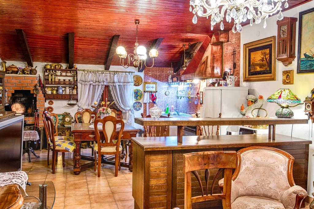 Royal Antique Apartment Сплит Екстериор снимка