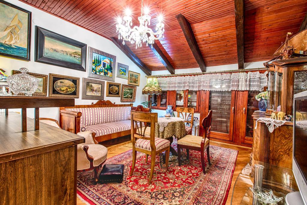 Royal Antique Apartment Сплит Екстериор снимка