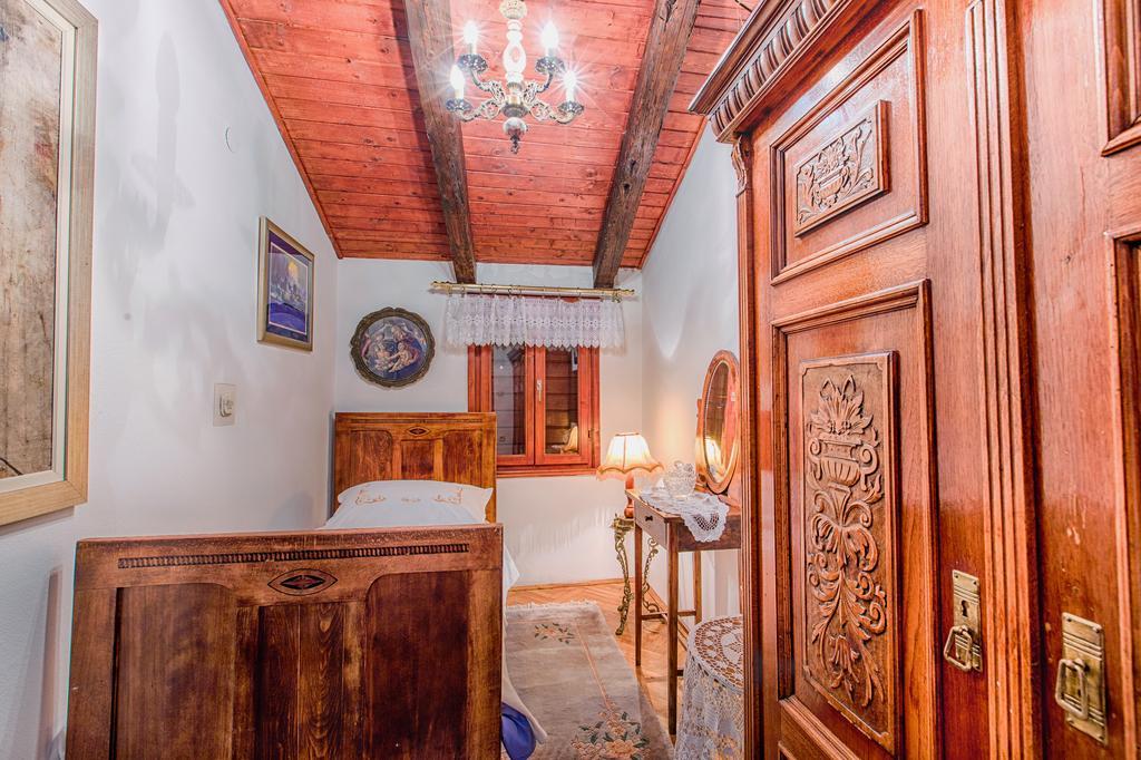 Royal Antique Apartment Сплит Екстериор снимка